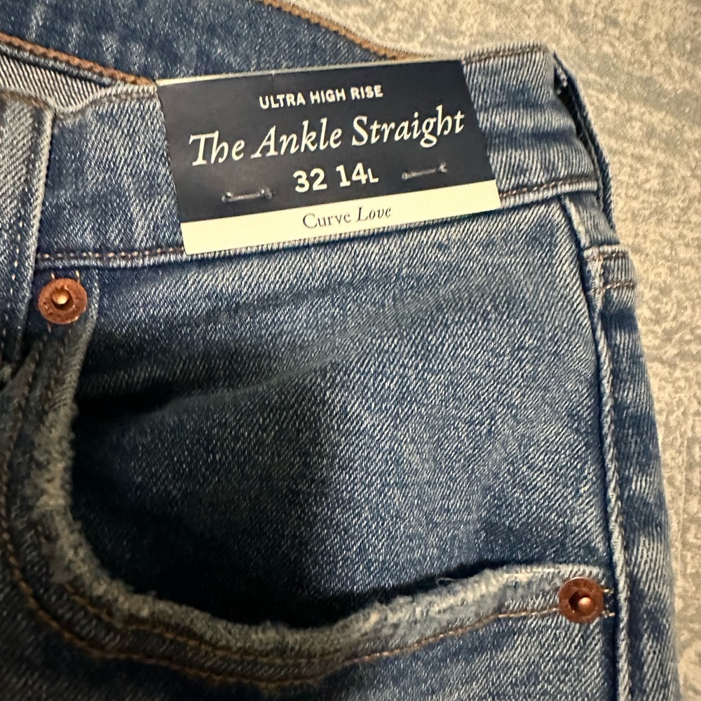 Abercrombie ultra high rise ankle straight jeans (curve love)